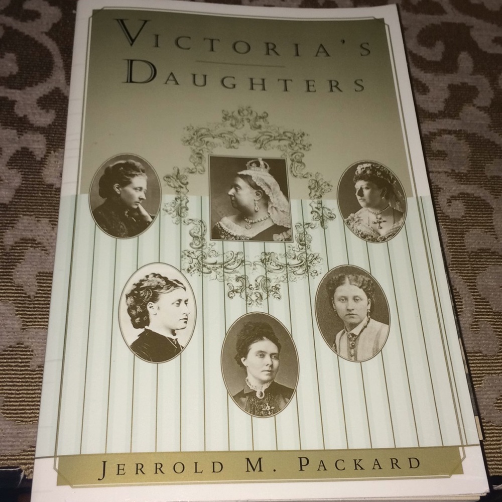 🏮🎏Victoria’s Daughters